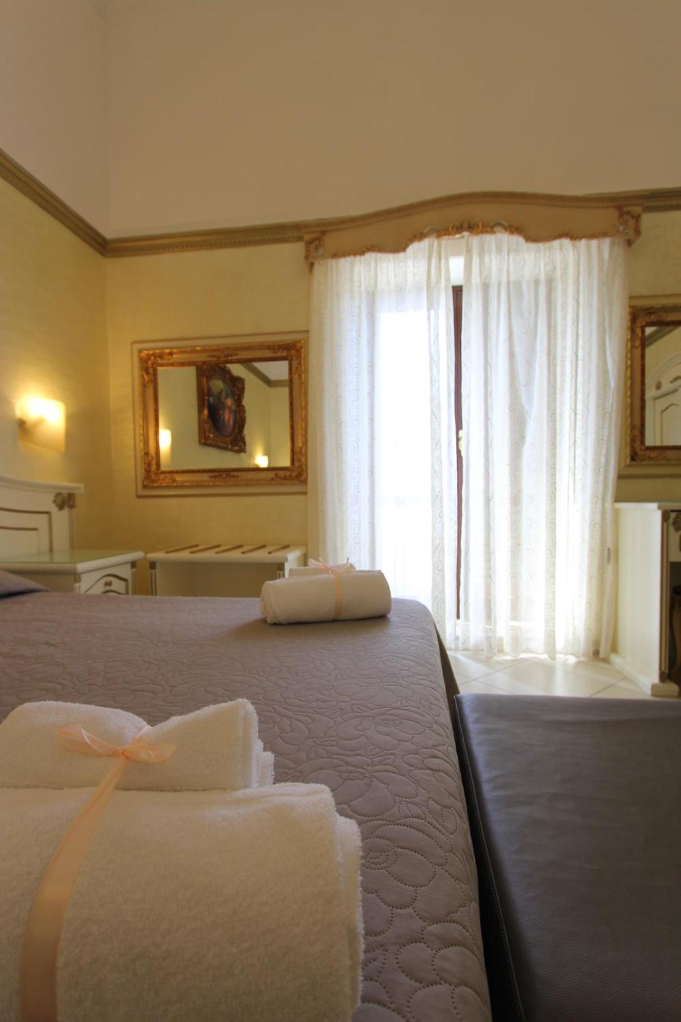 פורטו צ'זראו Dio Del Mare Luxury Room מראה חיצוני תמונה